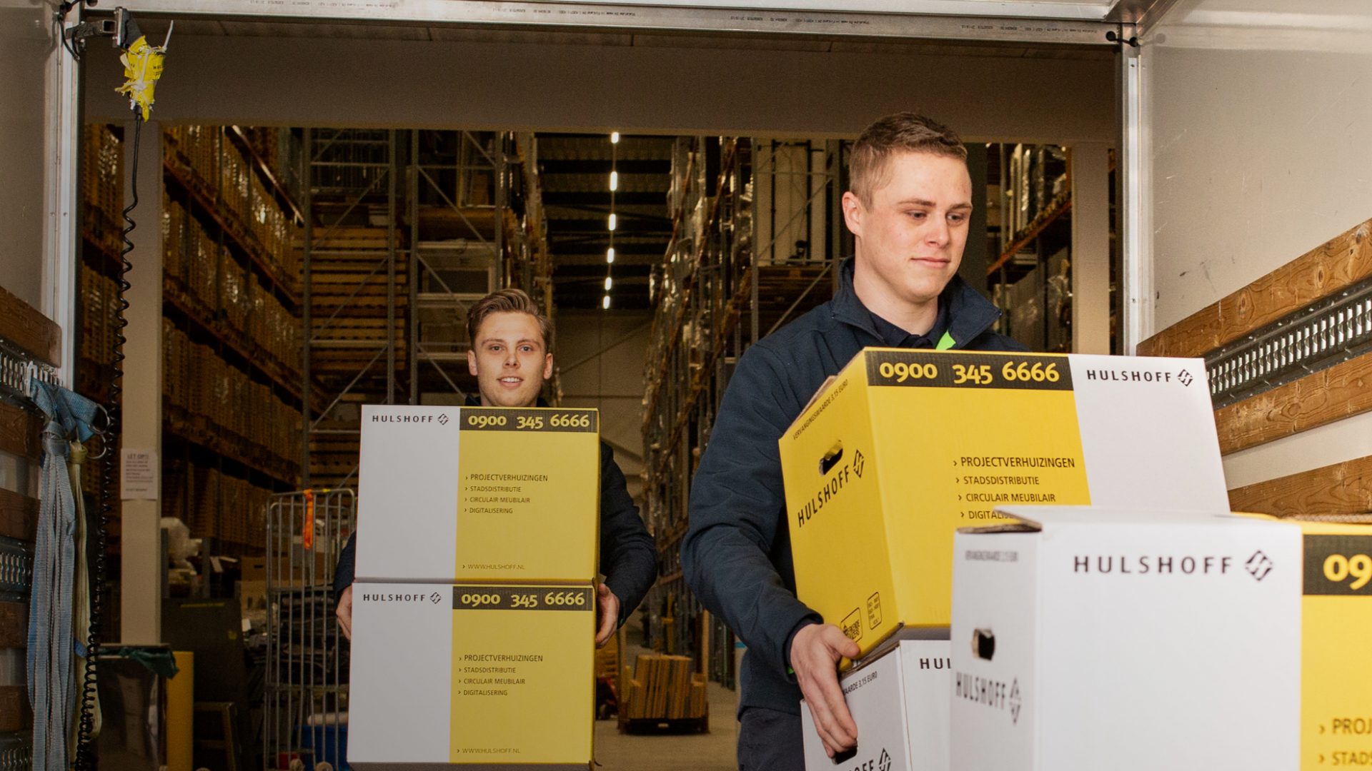 AI tender response system for Hulshoff